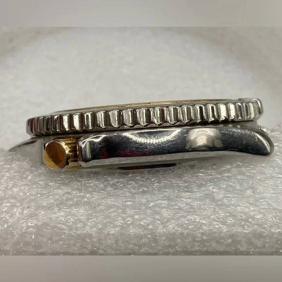 Casio vintage MD708 dive watch, gold black , stainless steel, parts or restore - Picture 3 of 7